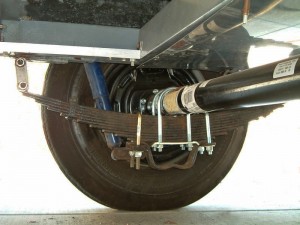 Leaf spring axle